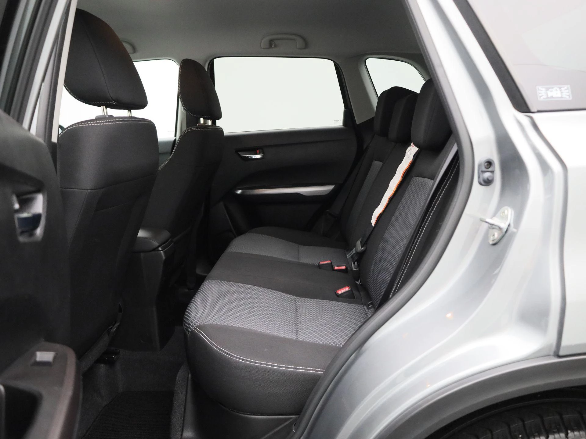 Suzuki Grand Vitara 1.5 Luxe+ Cam | Adaptive Cruise | Zetelverw.