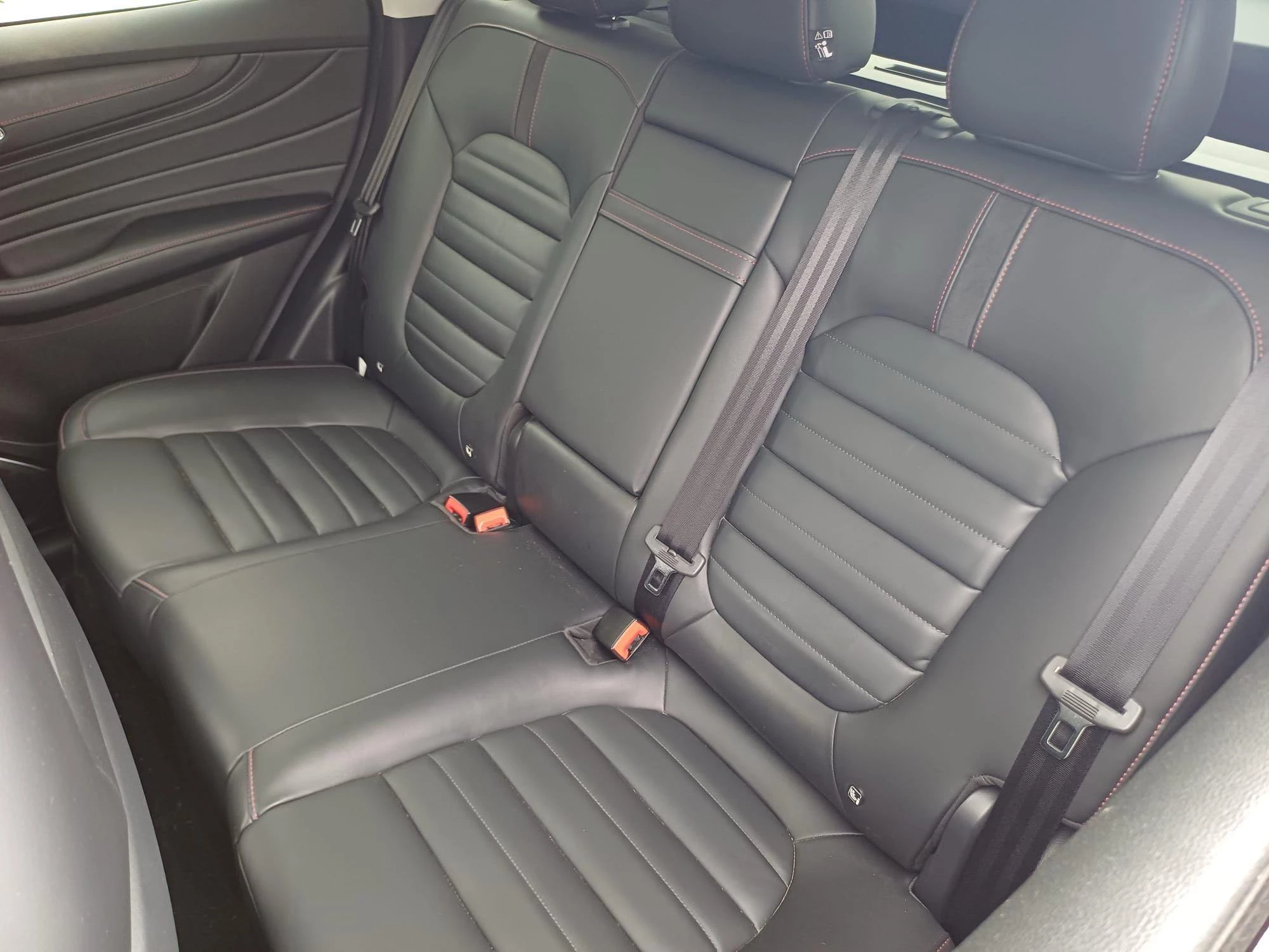 MG HS 1.5T-GDi MT Luxury