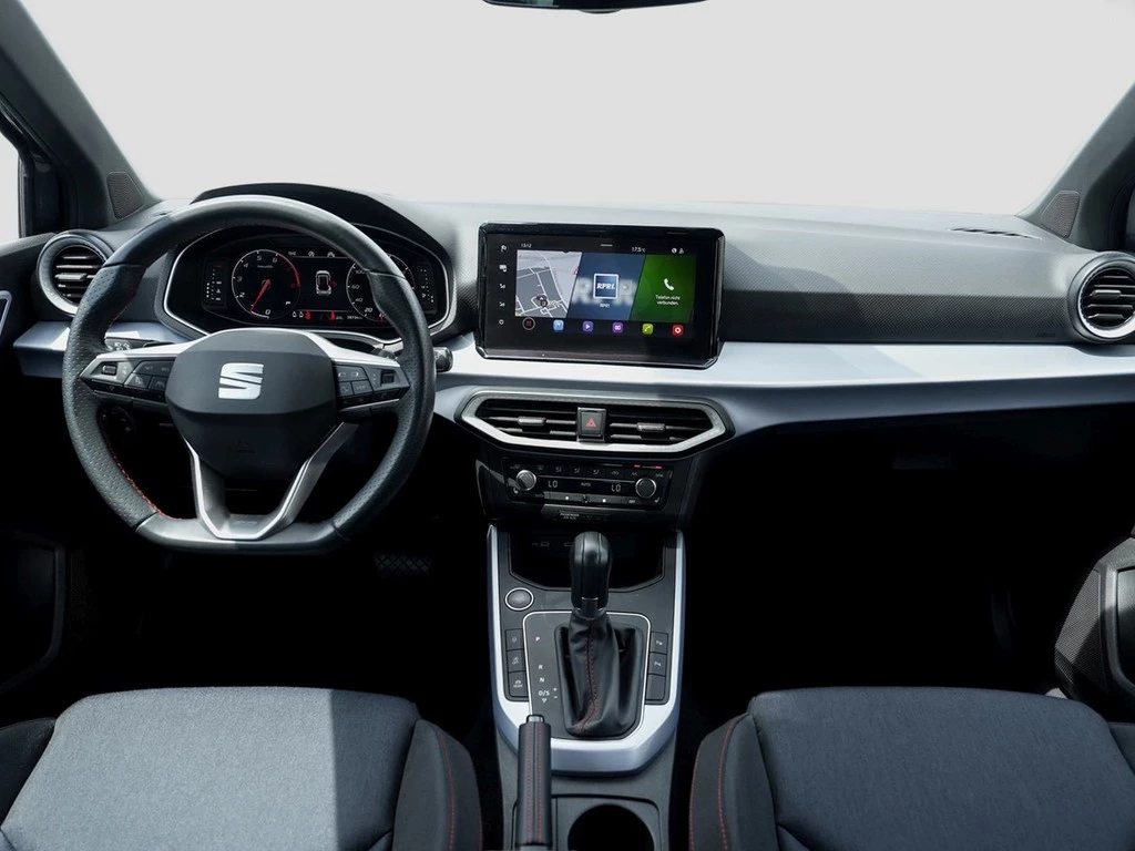 SEAT-Arona-image-10
