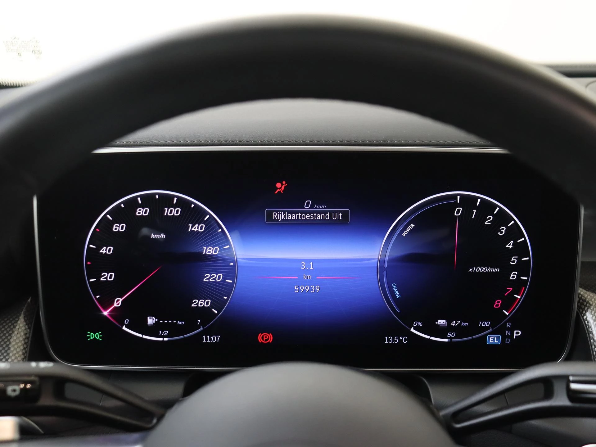 Mercedes-Benz-GLC-image-14