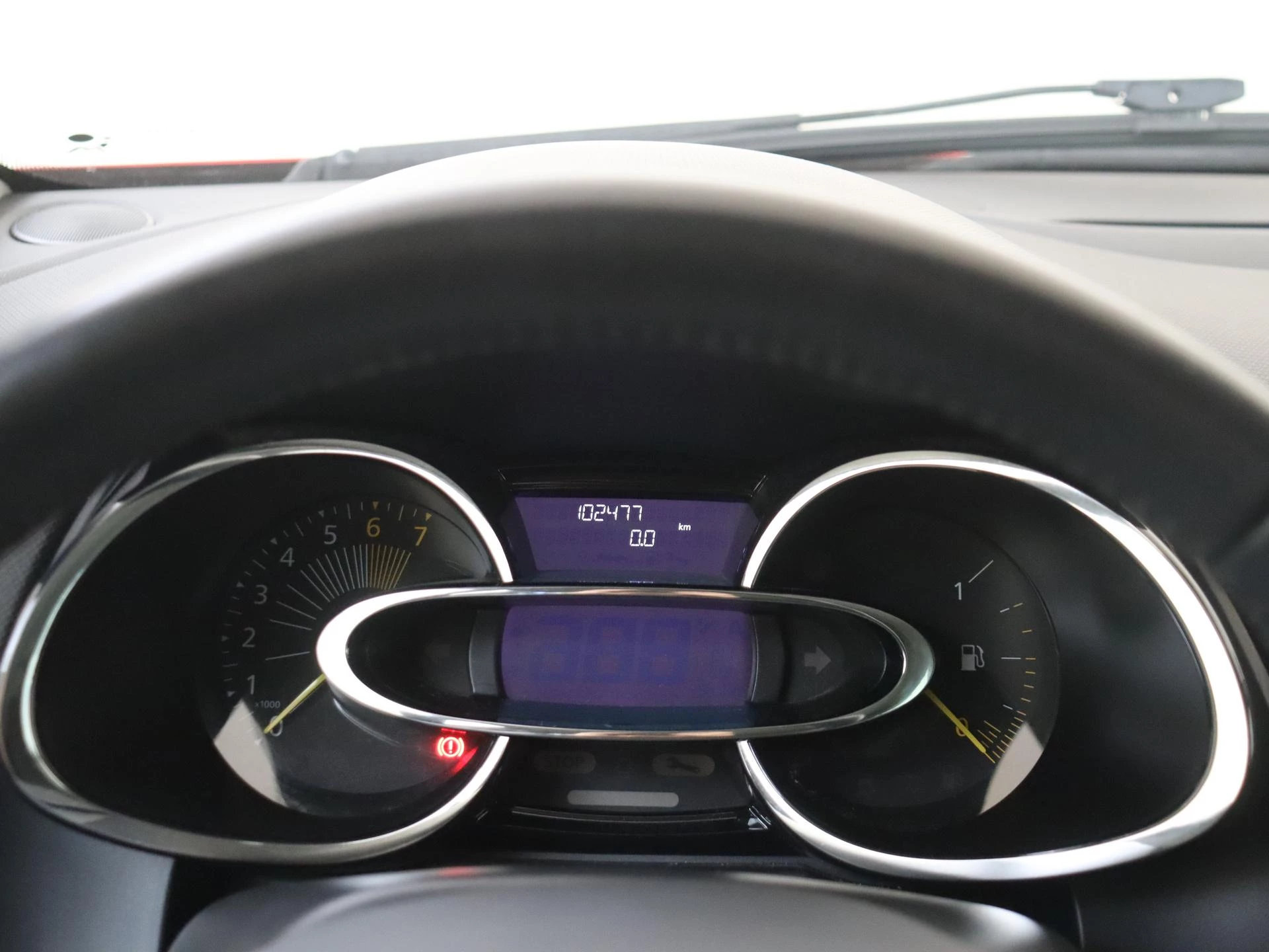 Renault-Clio-image-15