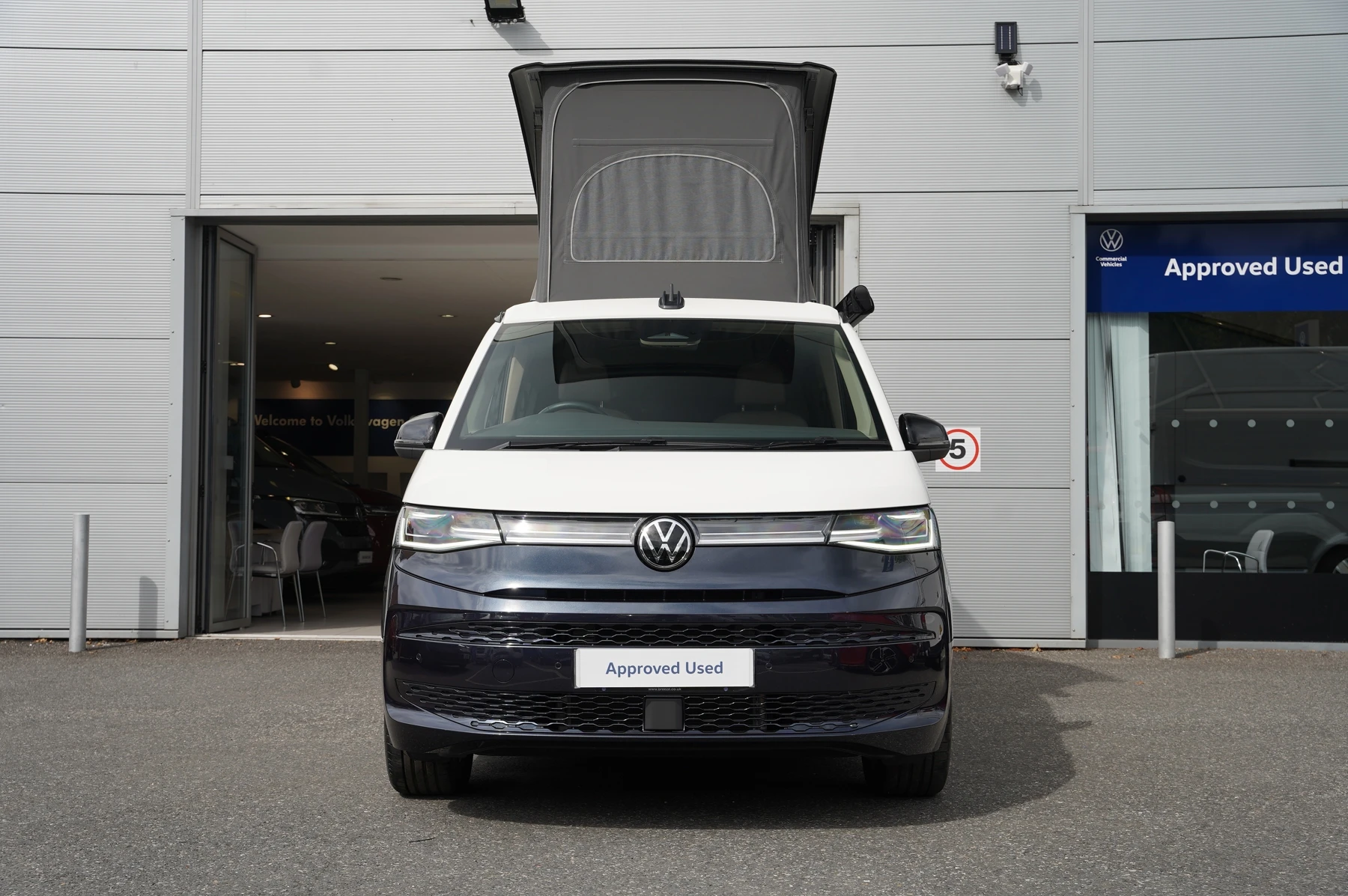 Volkswagen-California-image-6
