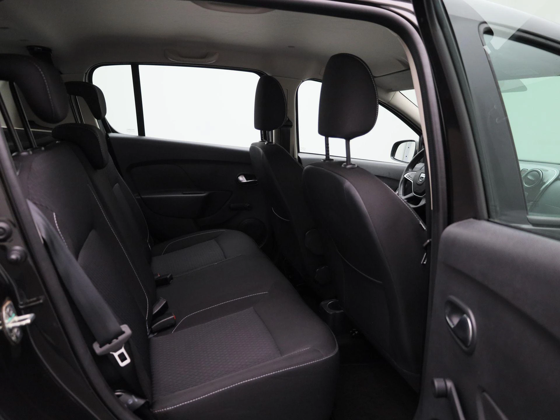 Dacia-Sandero-image-30