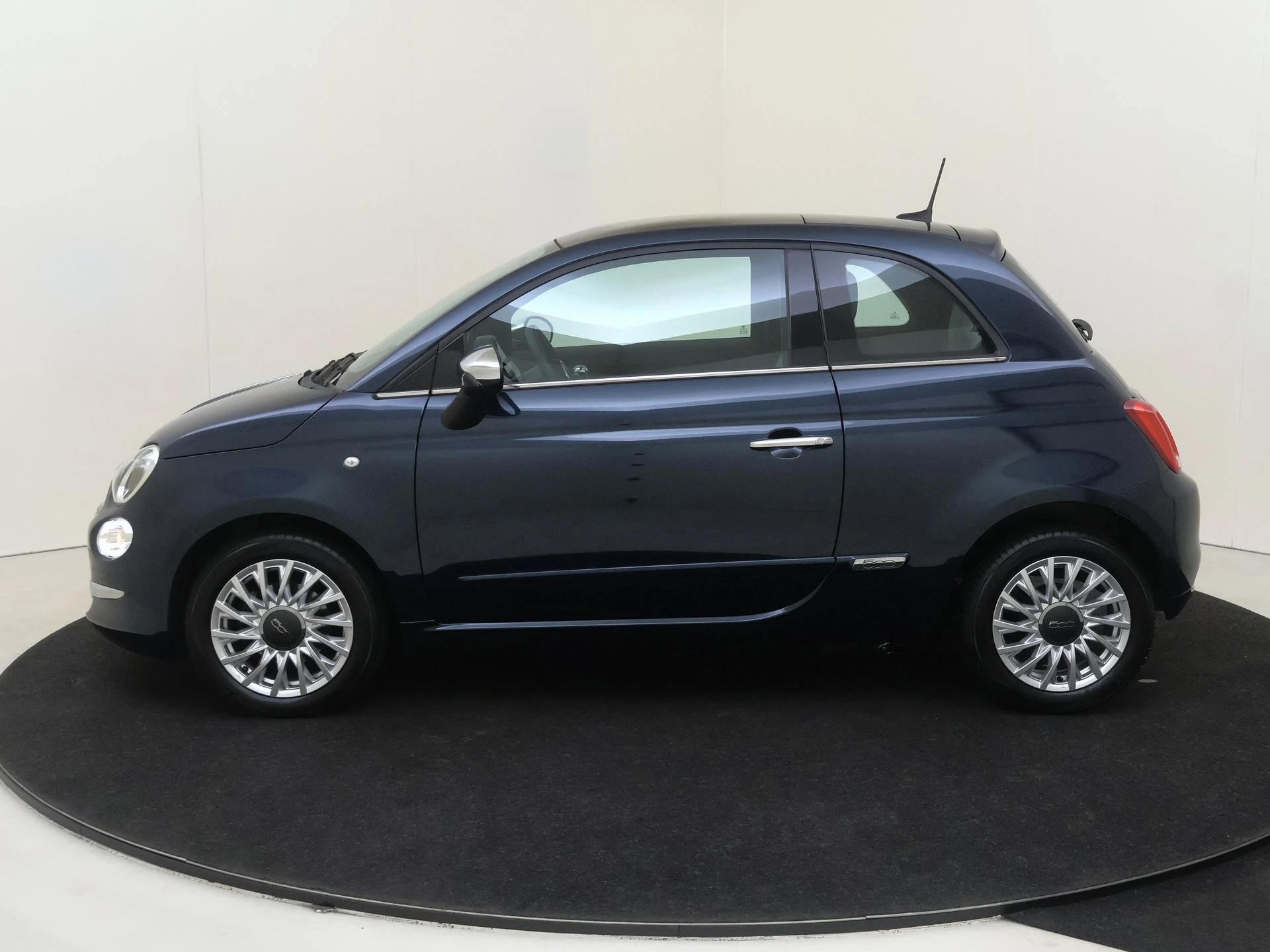Fiat-500-image-8