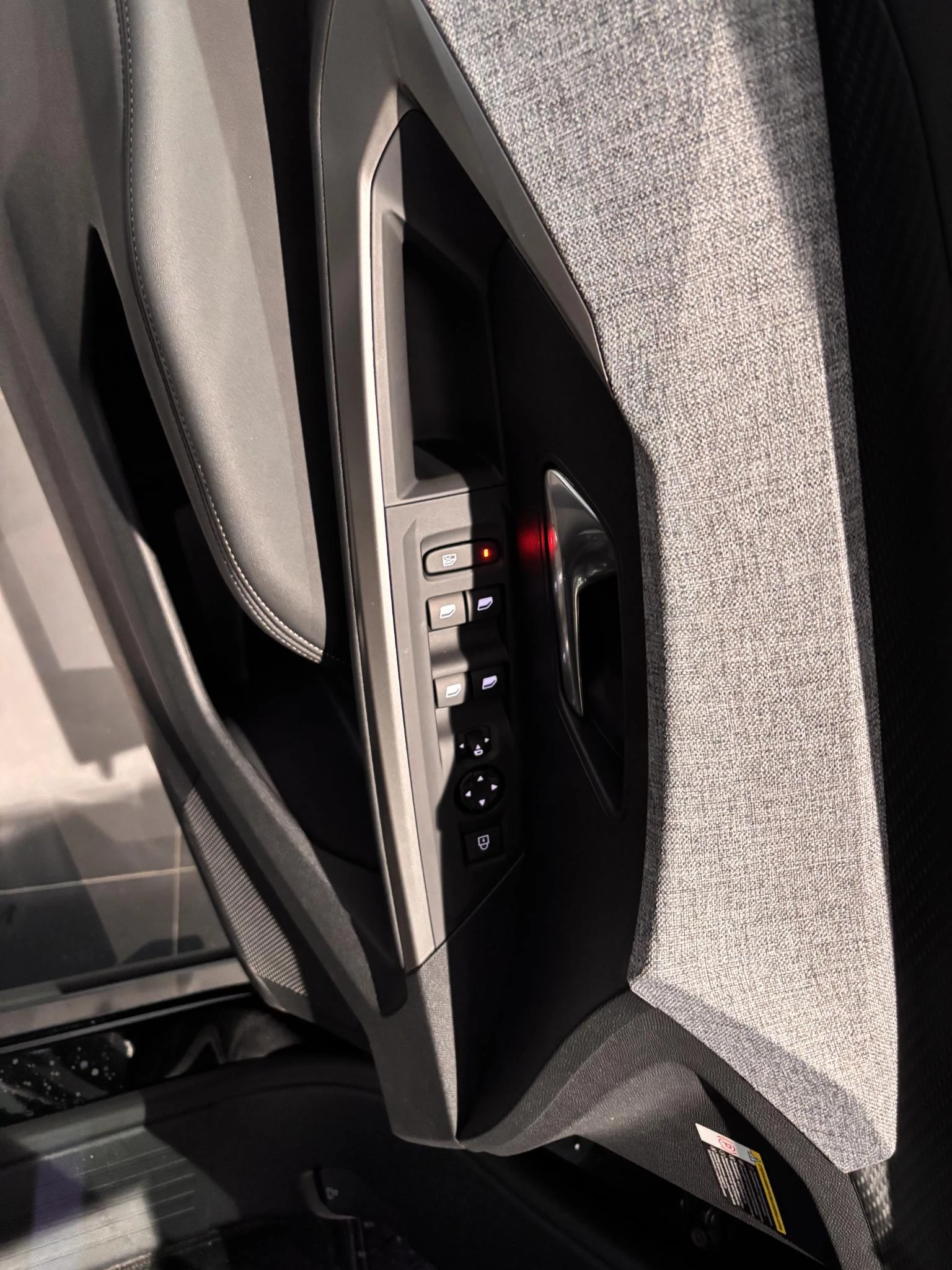 Peugeot-5008-image-11