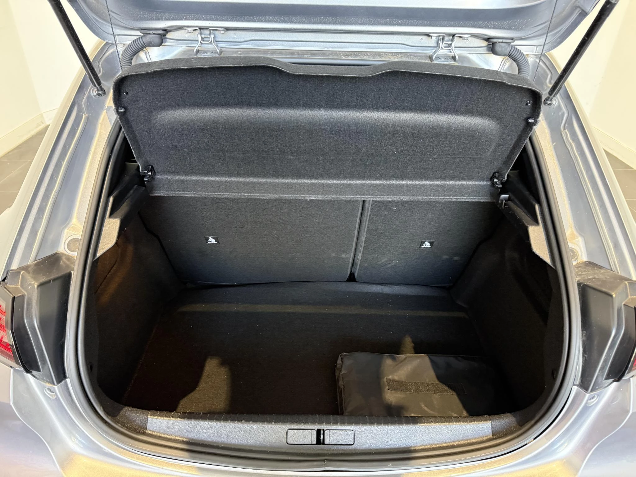 Peugeot 208 1.2 Hybrid 145 e-DCS6 GT