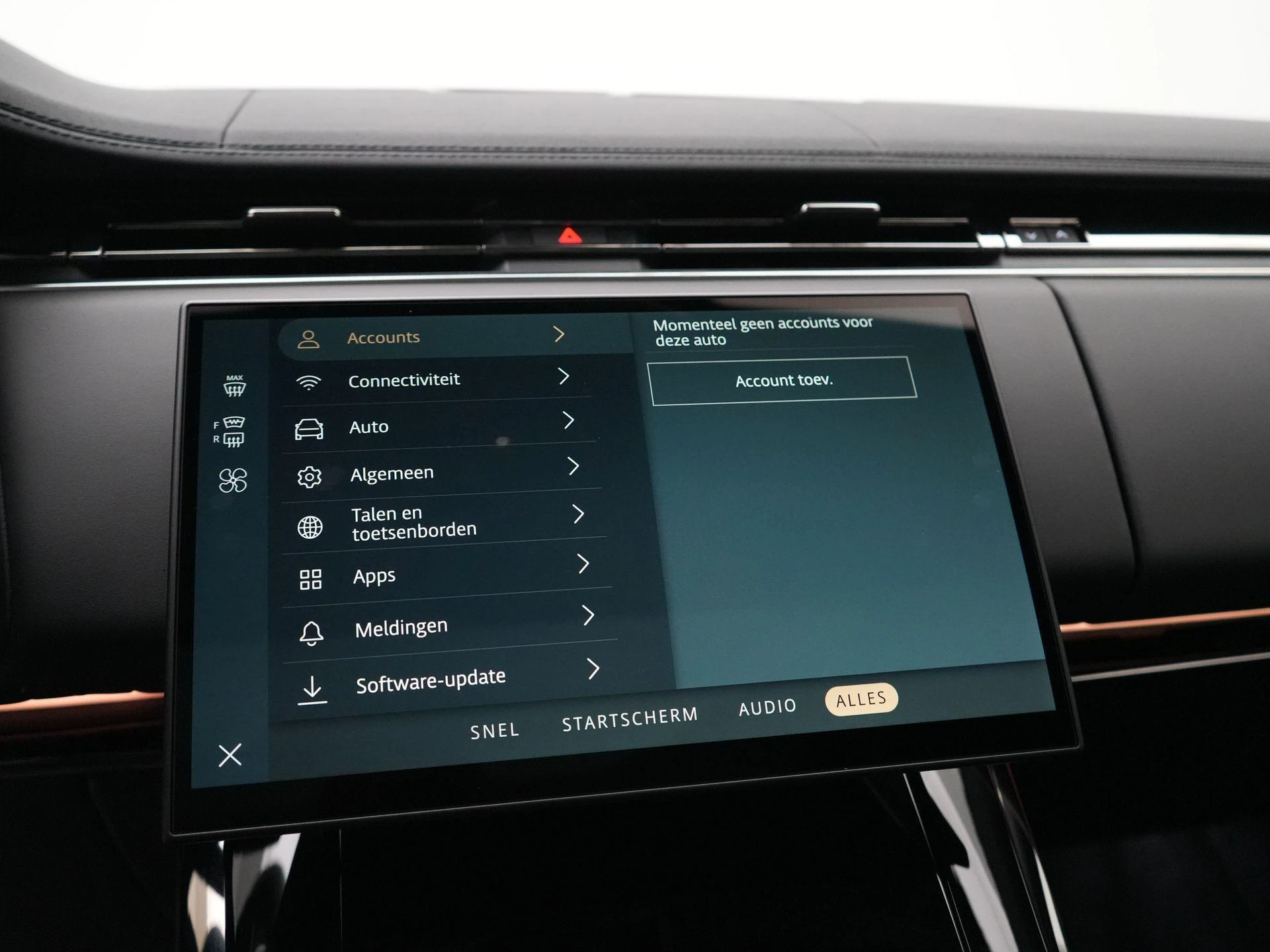 Land Rover-Range Rover Sport-image-17