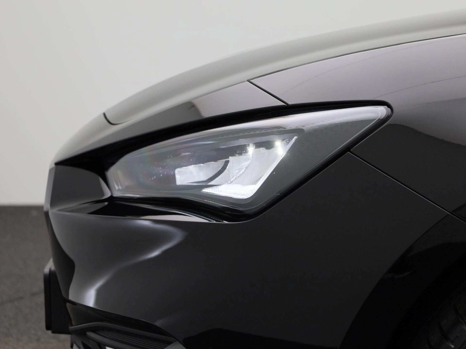 SEAT Leon Sportstourer 1.5 TSI e-Hybrid FR Business