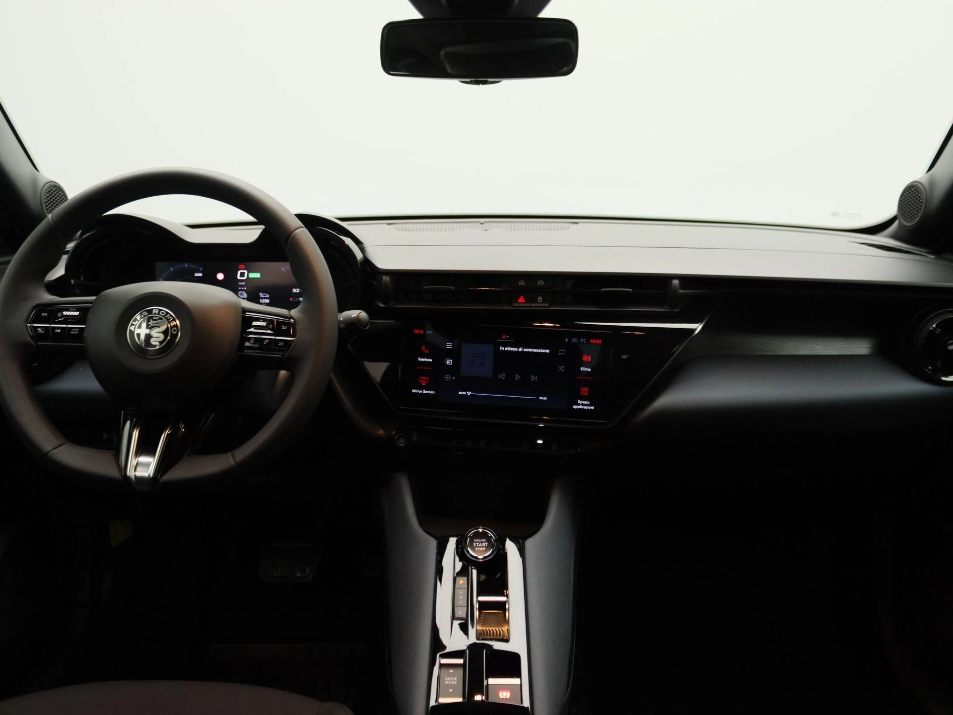 Alfa Romeo-Junior-image-6