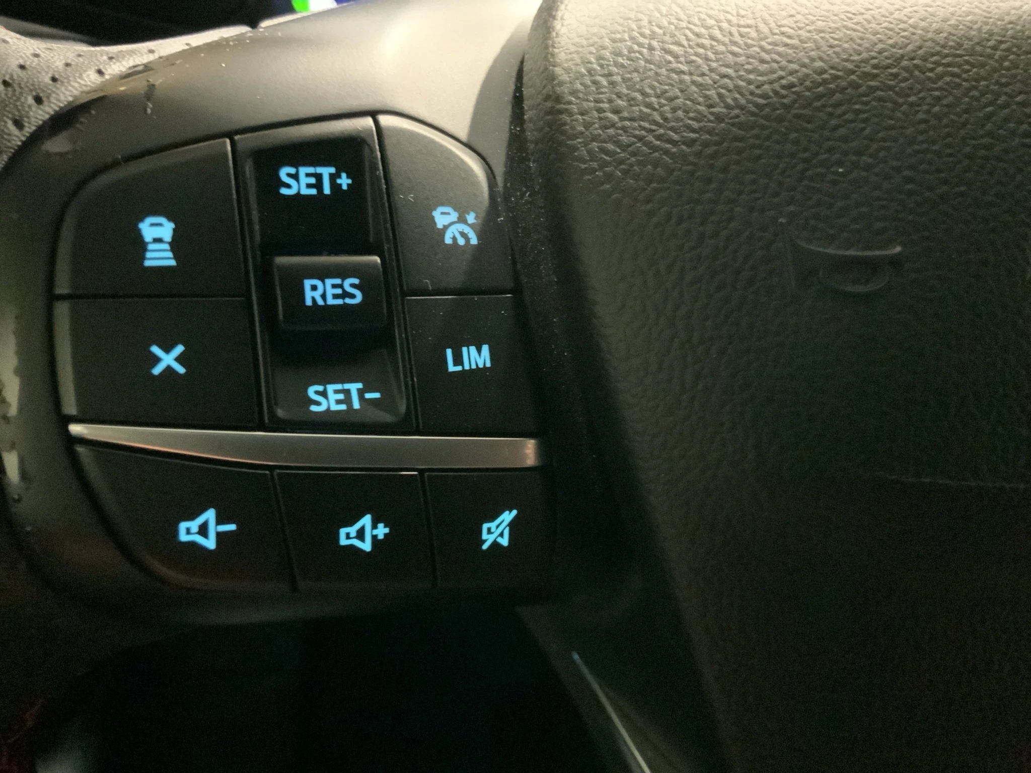 Ford-Kuga-image-20