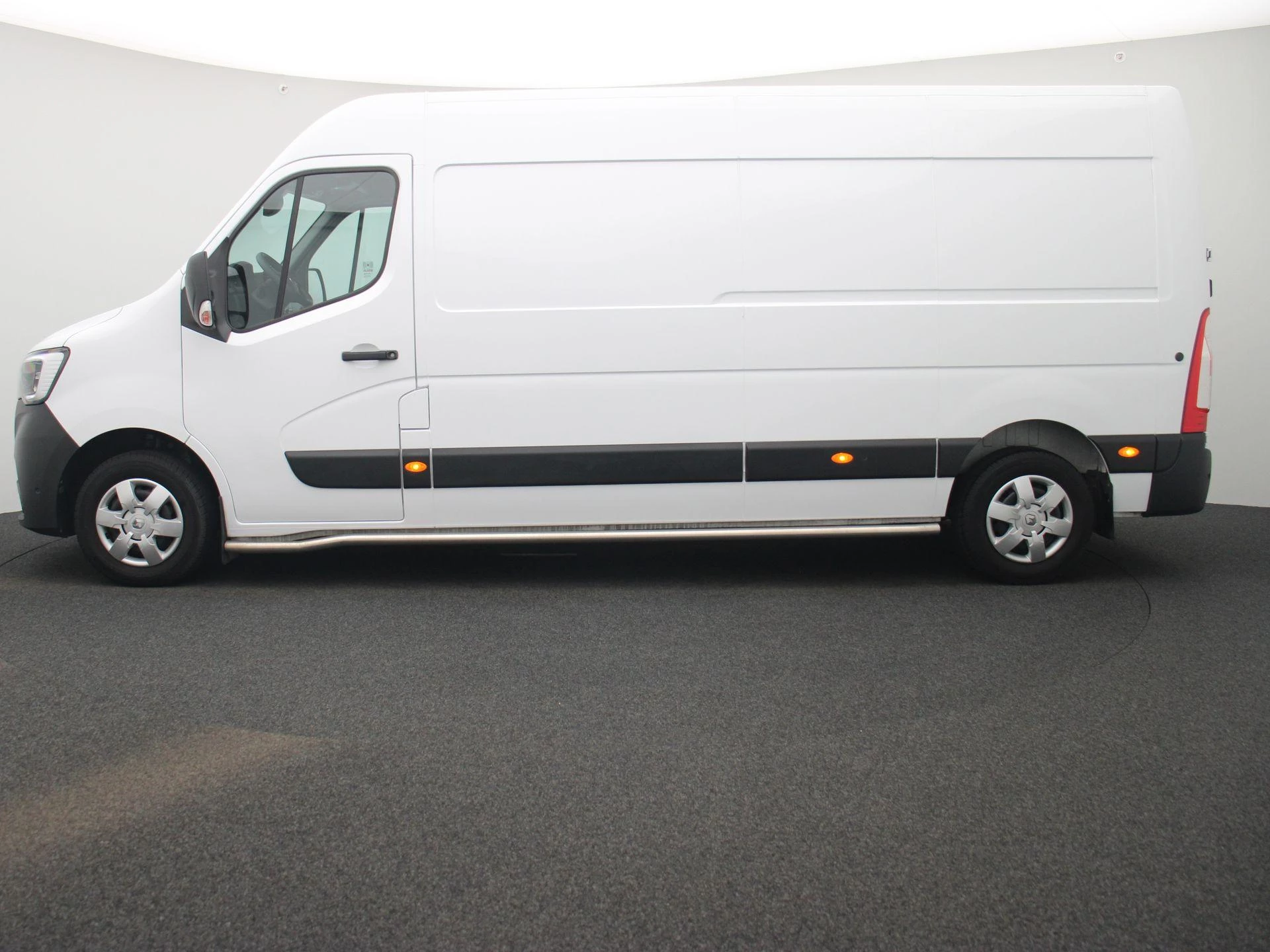 Renault Master T35 2.3 dCi 135 L3H2 Comfort