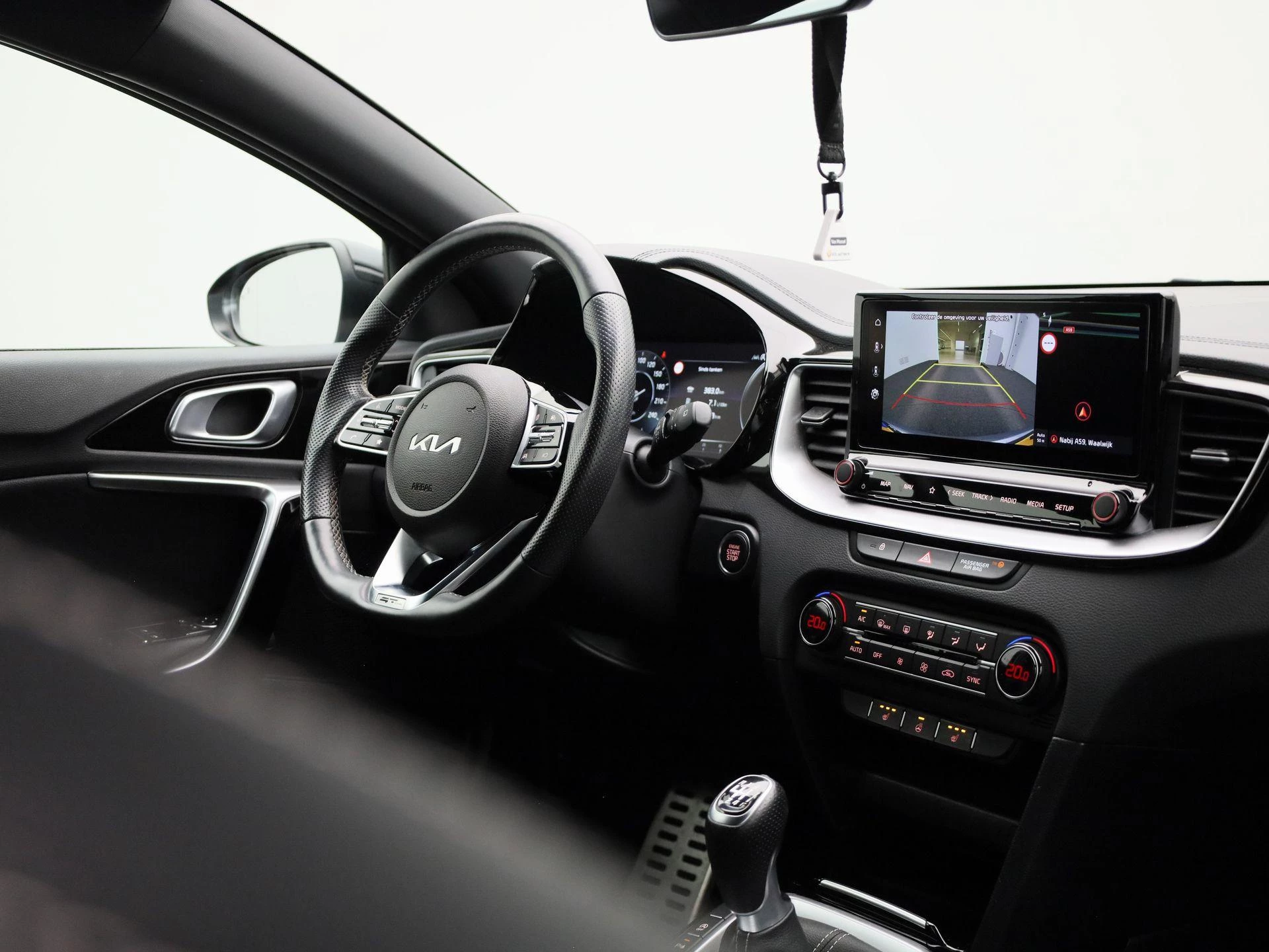 Kia-ProCeed-image-37