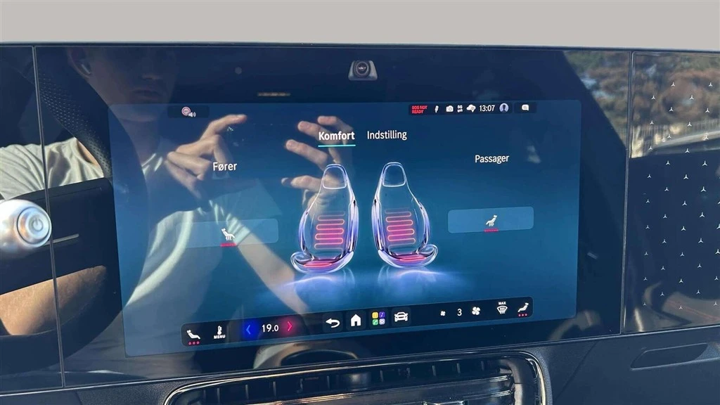 Mercedes-Benz-CLA-image-16