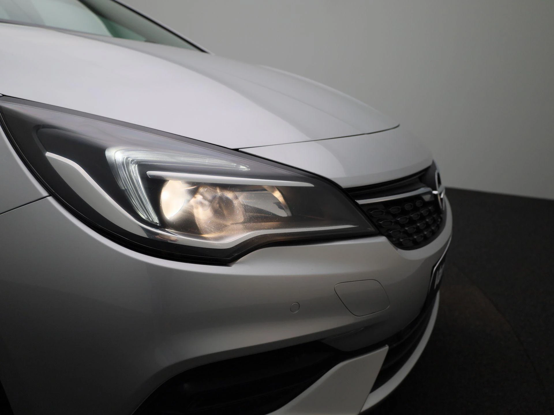 Opel-Astra-image-29
