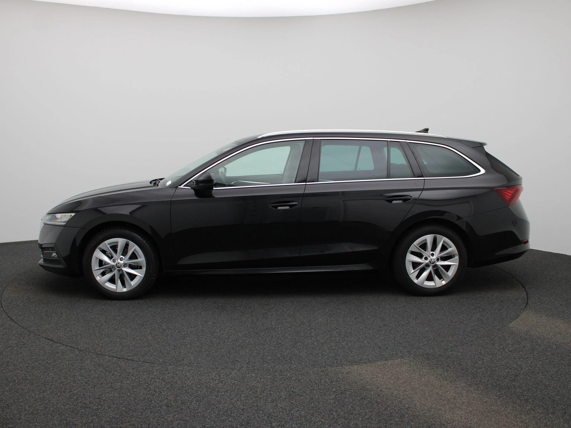 Škoda-Octavia-image-3