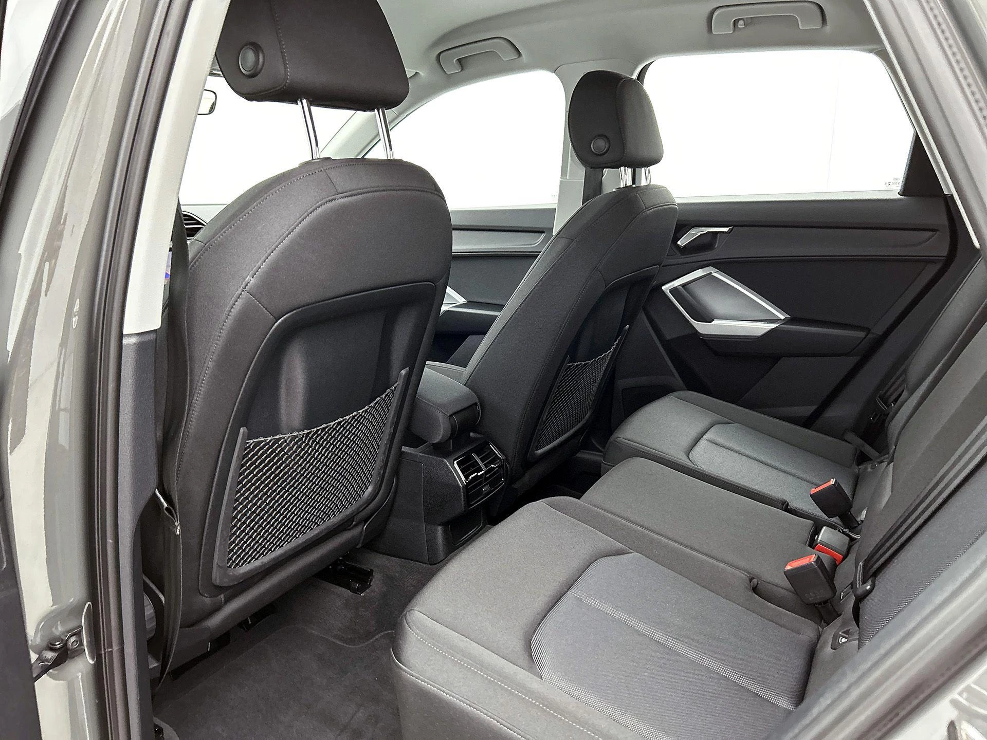 Audi-Q3-image-25