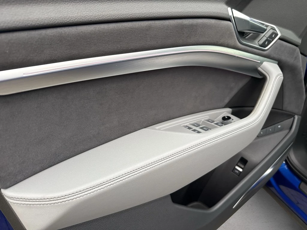 Audi e-tron S line 55 quattro *SOH94%*360°*B&O*Pano*