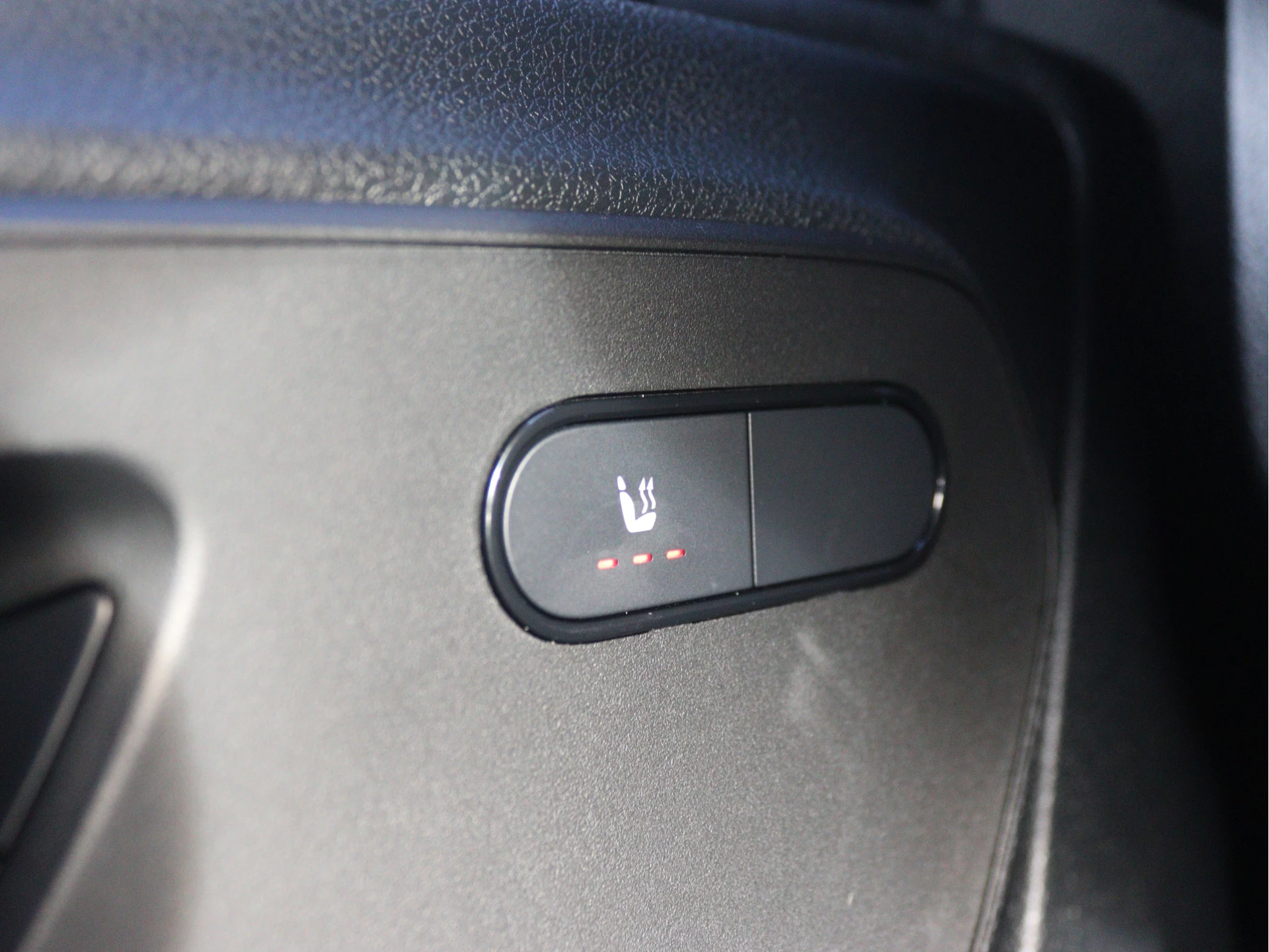 Mercedes-Benz-Sprinter-image-12