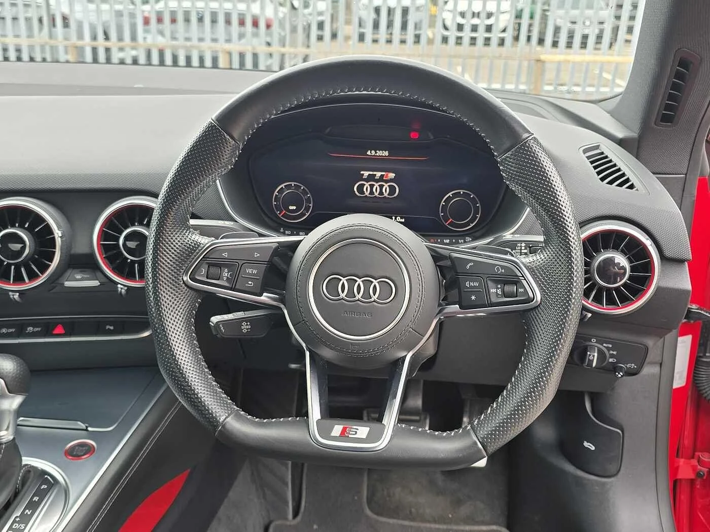 Audi-TT-image-8