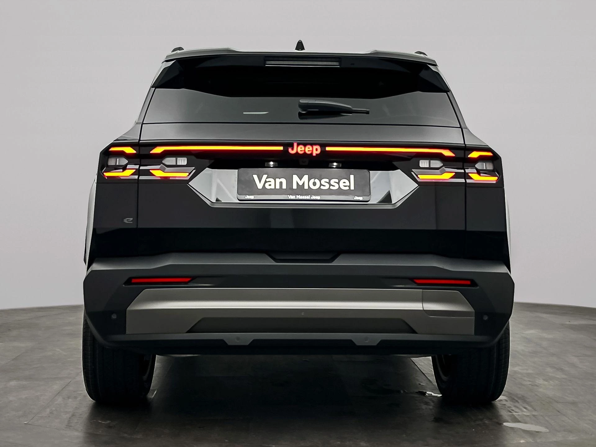 Jeep Compass First Edition 74 kWh