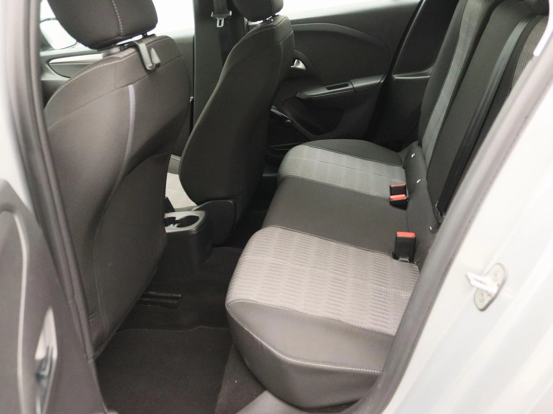 Opel-Corsa-image-12