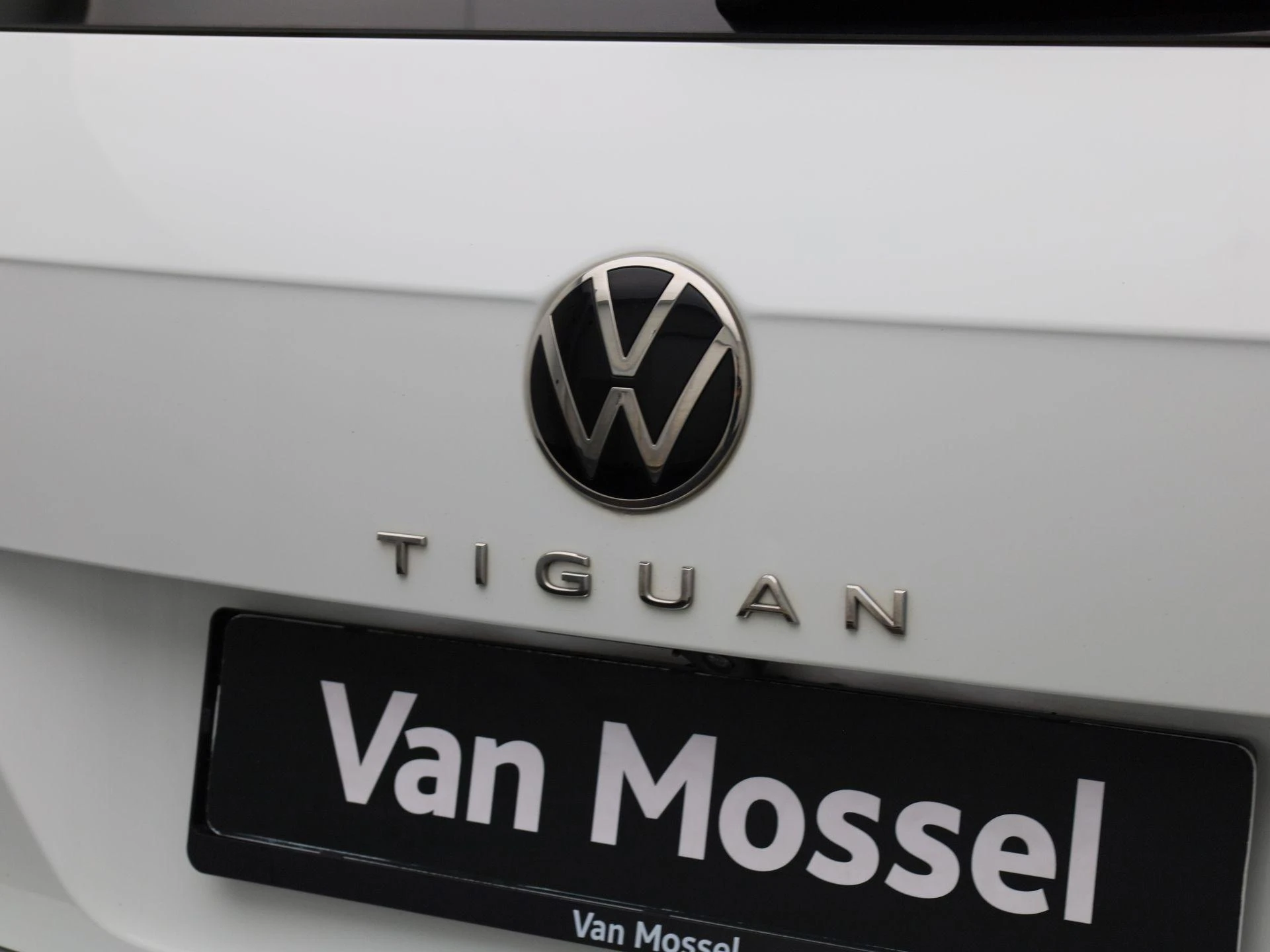 Volkswagen-Tiguan-image-43