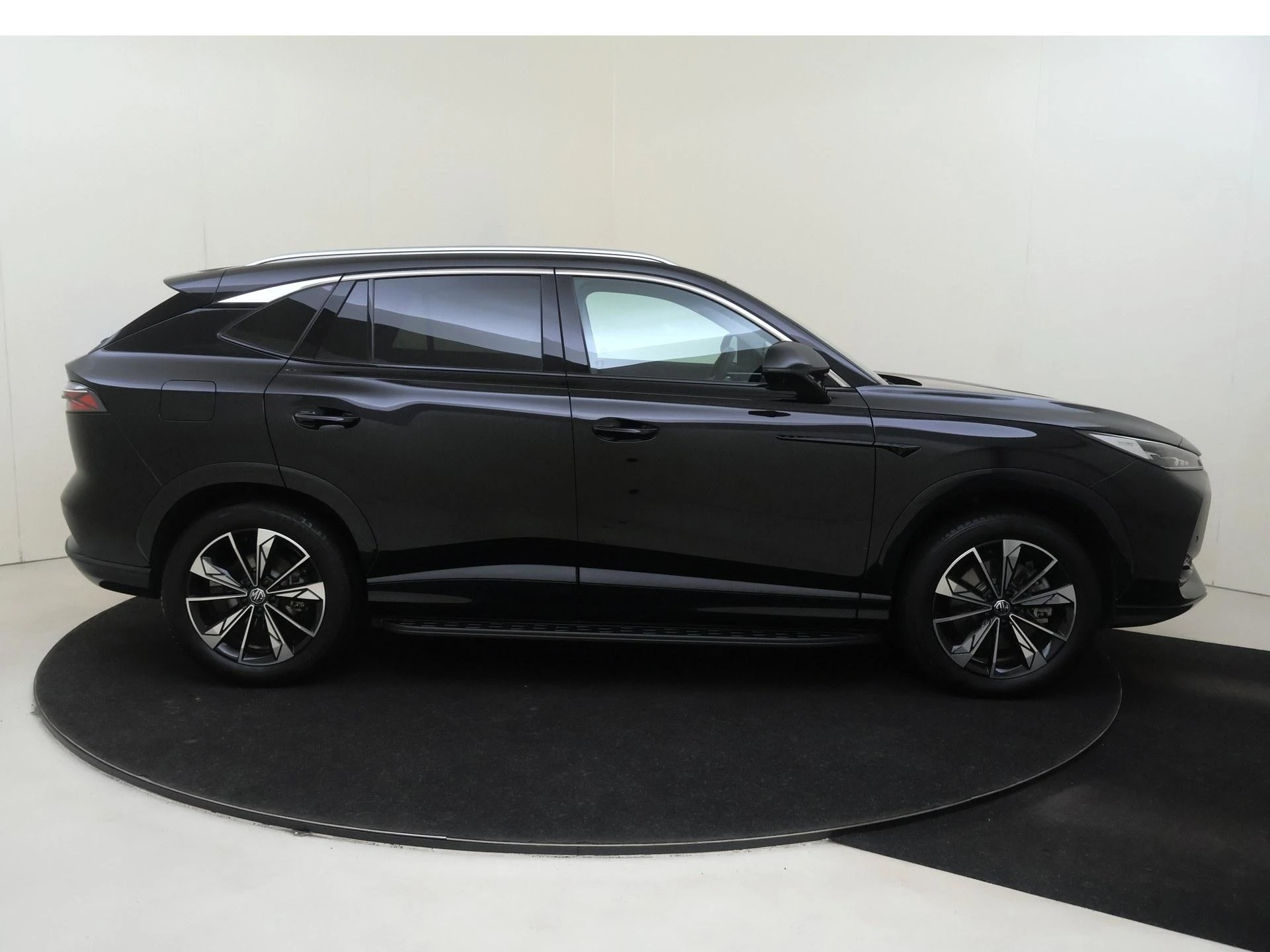 MG-HS-image-5