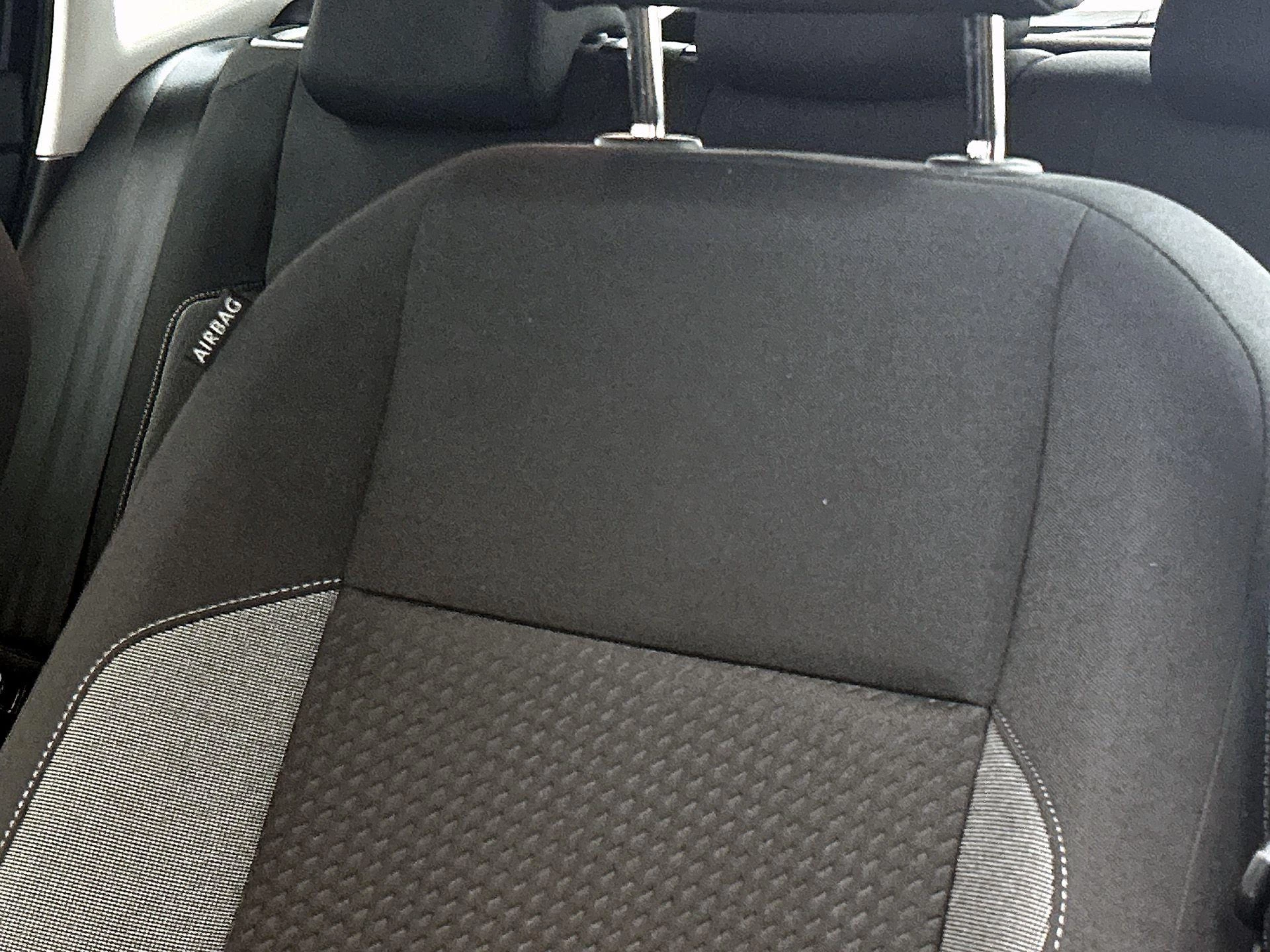 Volkswagen-Polo-image-14