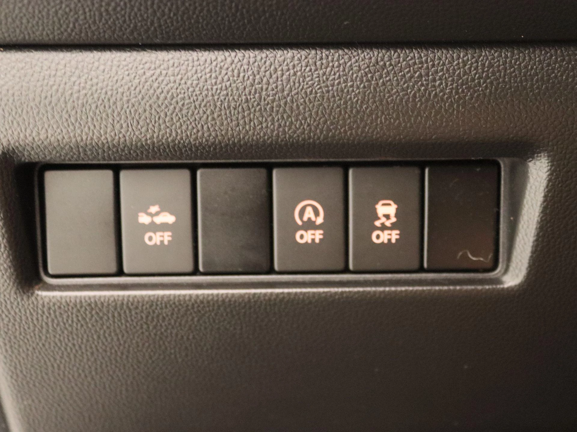 Suzuki-Swift-image-18