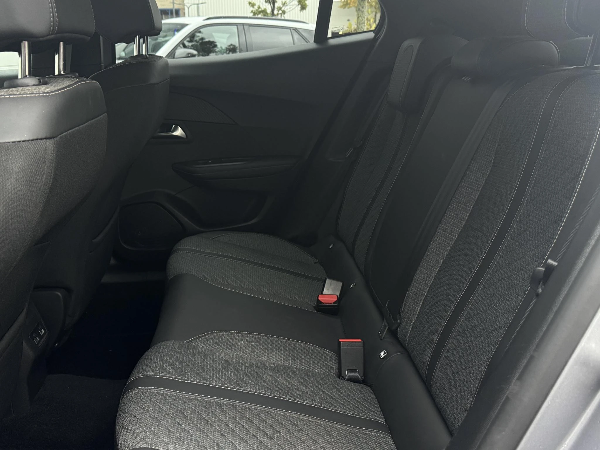 Peugeot-2008-image-23