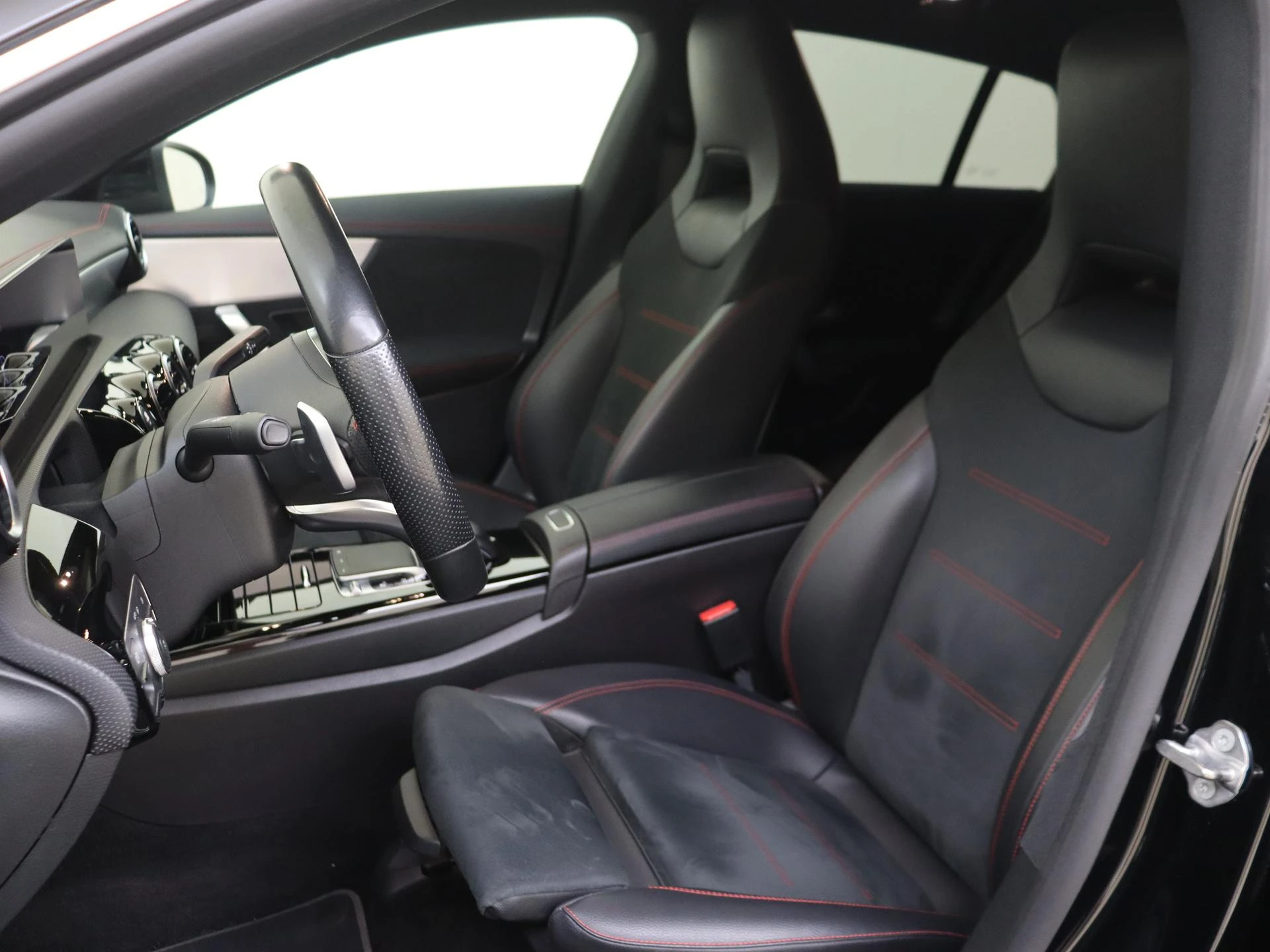 Mercedes-Benz CLA Shooting Brake 180 Business Solution AMG