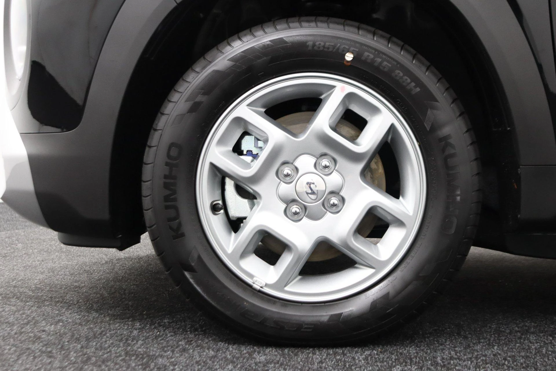 Hyundai-Inster-image-12