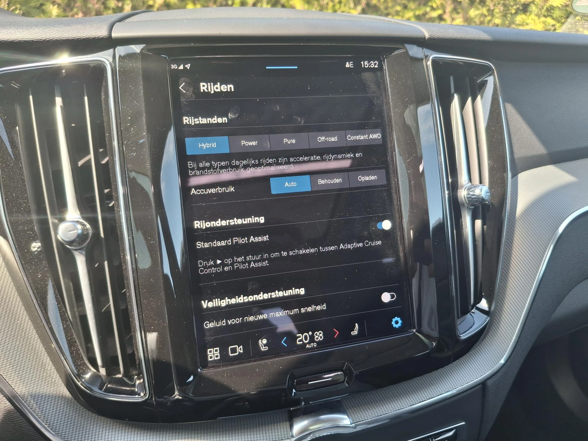 Volvo XC60 T6 Plug-in hybrid AWD Plus Dark