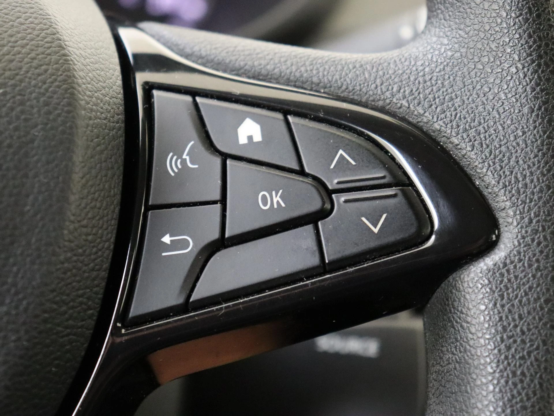 Dacia-Sandero-image-12