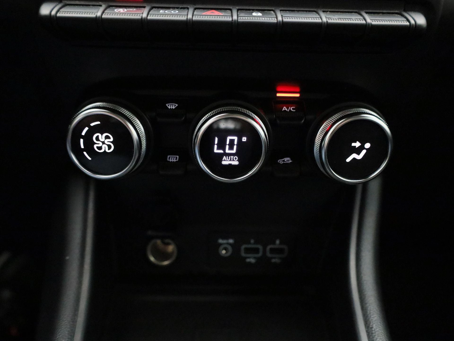 Renault-Captur-image-19