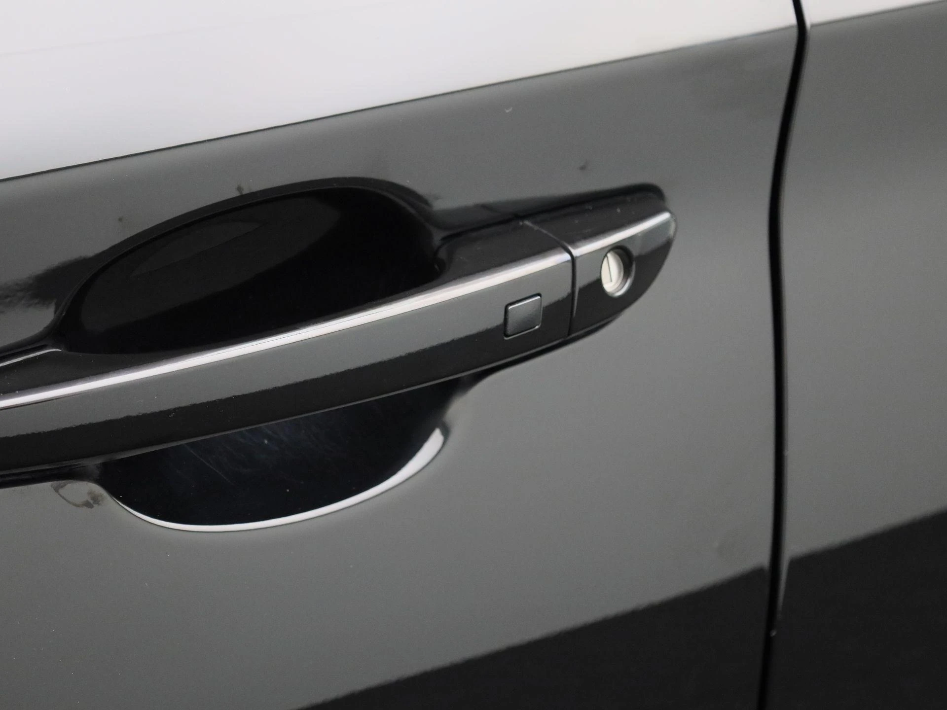 Hyundai-Kona-image-14