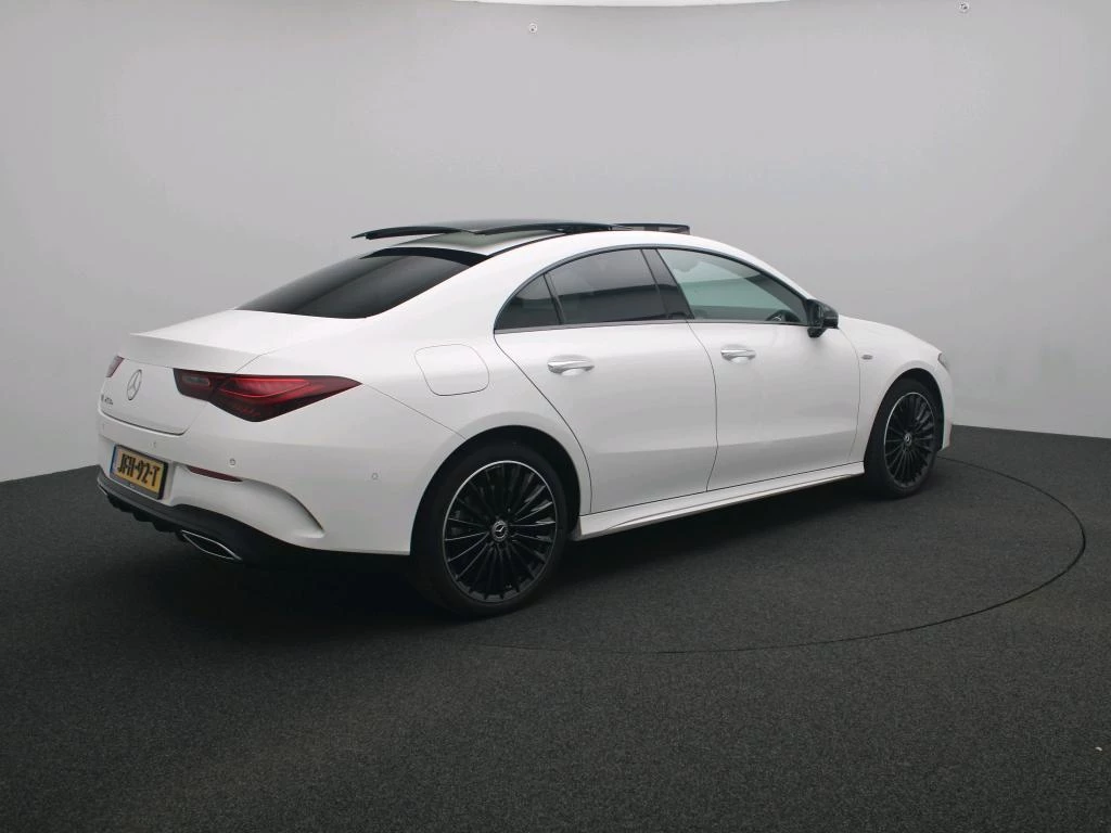 Mercedes-Benz-CLA-image-1