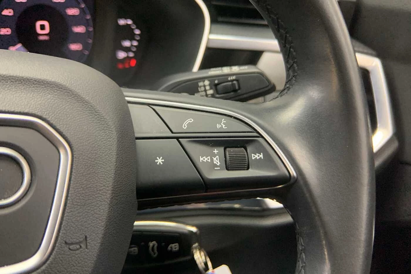 Audi-Q3-image-25