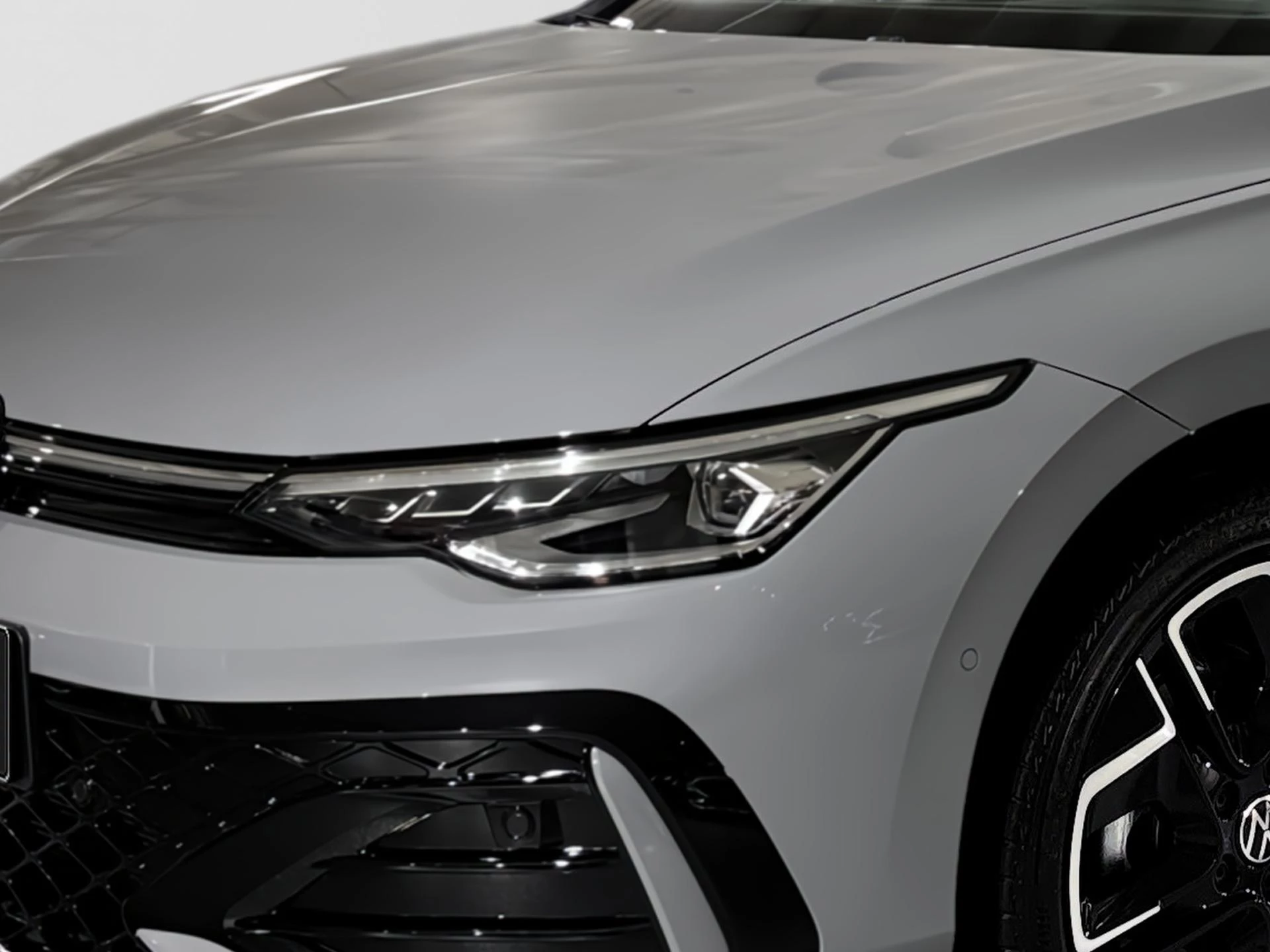 Volkswagen-Golf-image-19