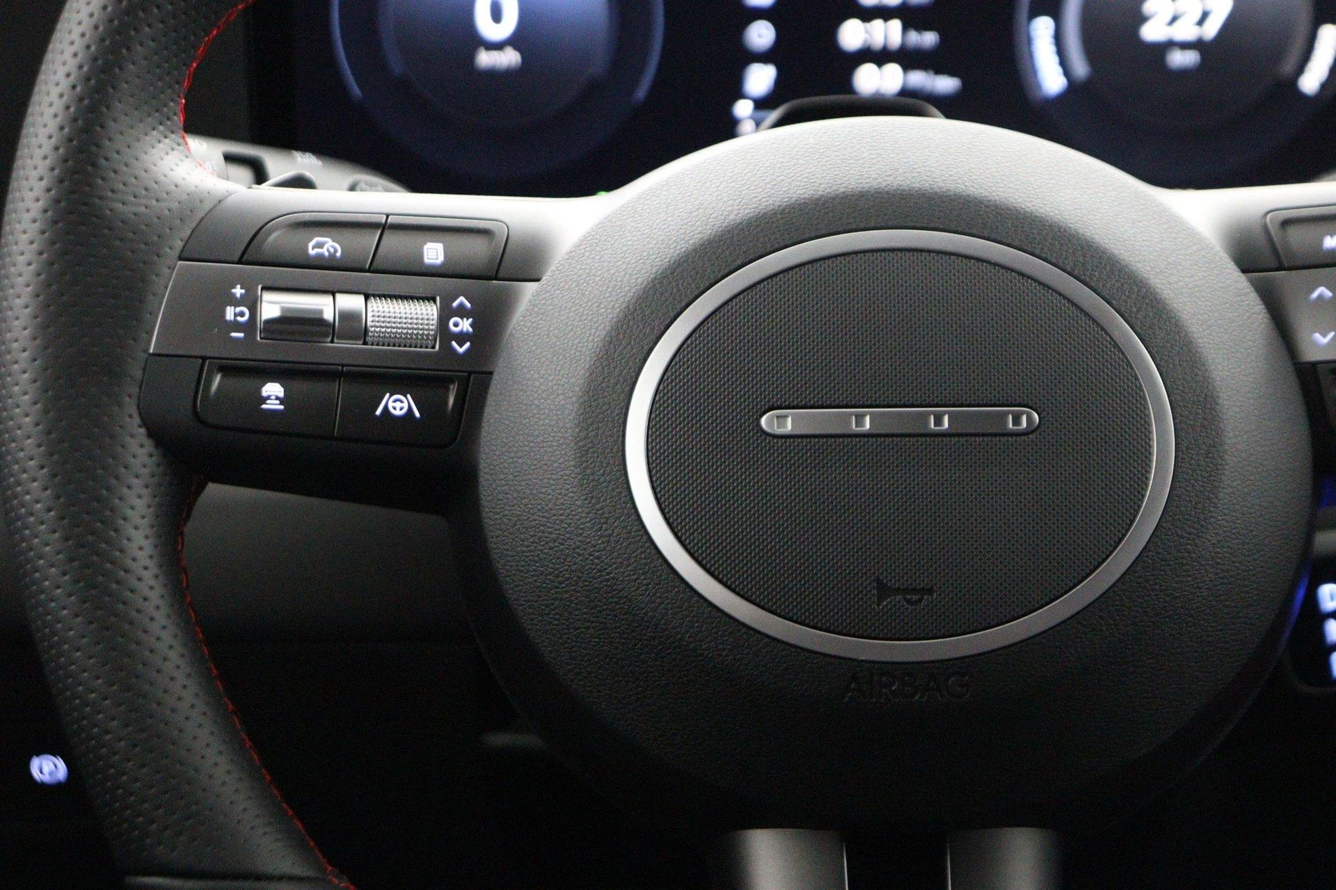 Hyundai-Kona-image-16