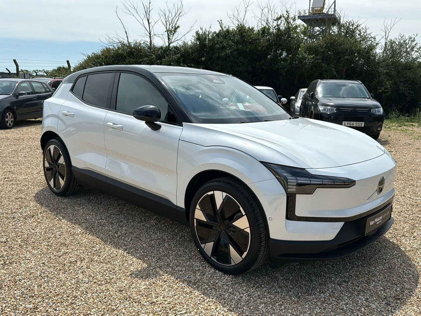 Volvo-EX30-image-17