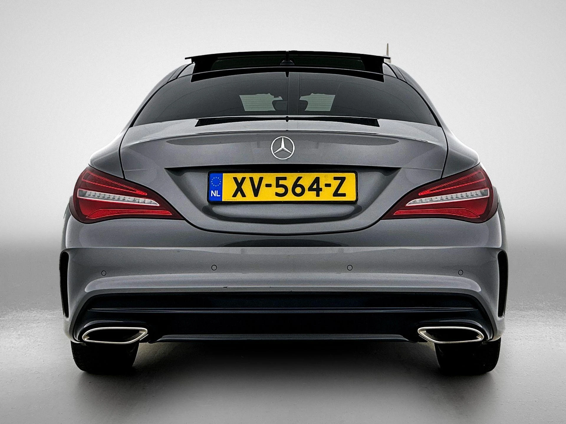 Mercedes-Benz-CLA-image-2