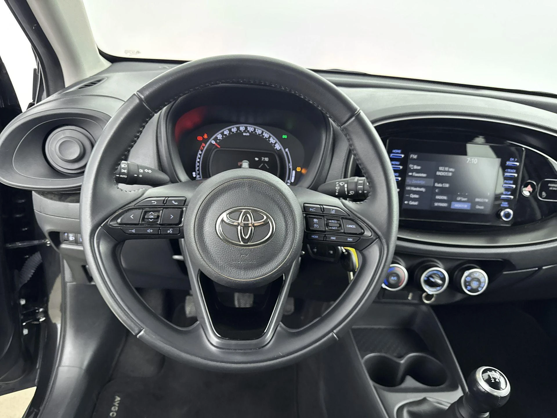 Toyota-Aygo-image-18