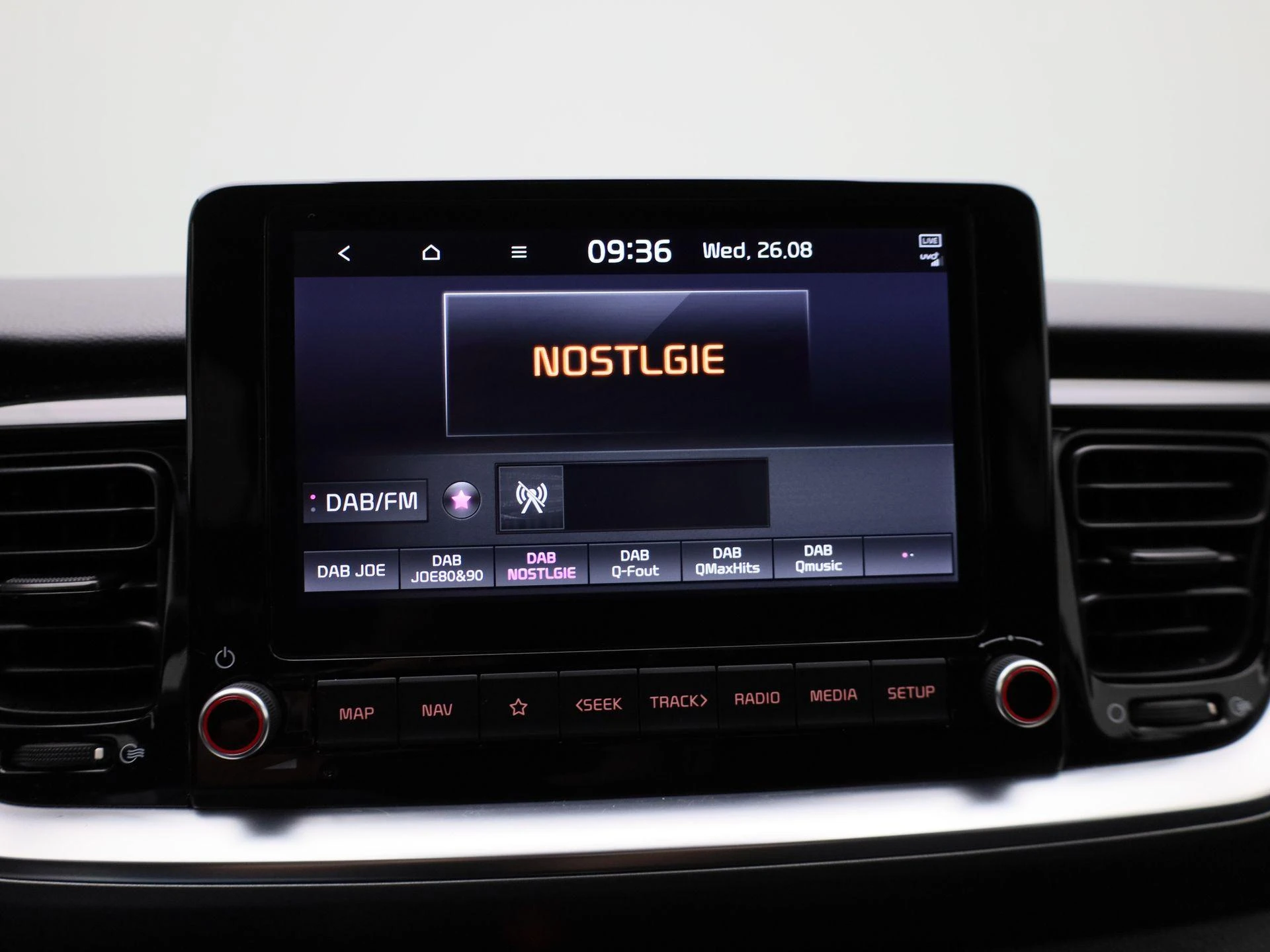 Kia-Stonic-image-18