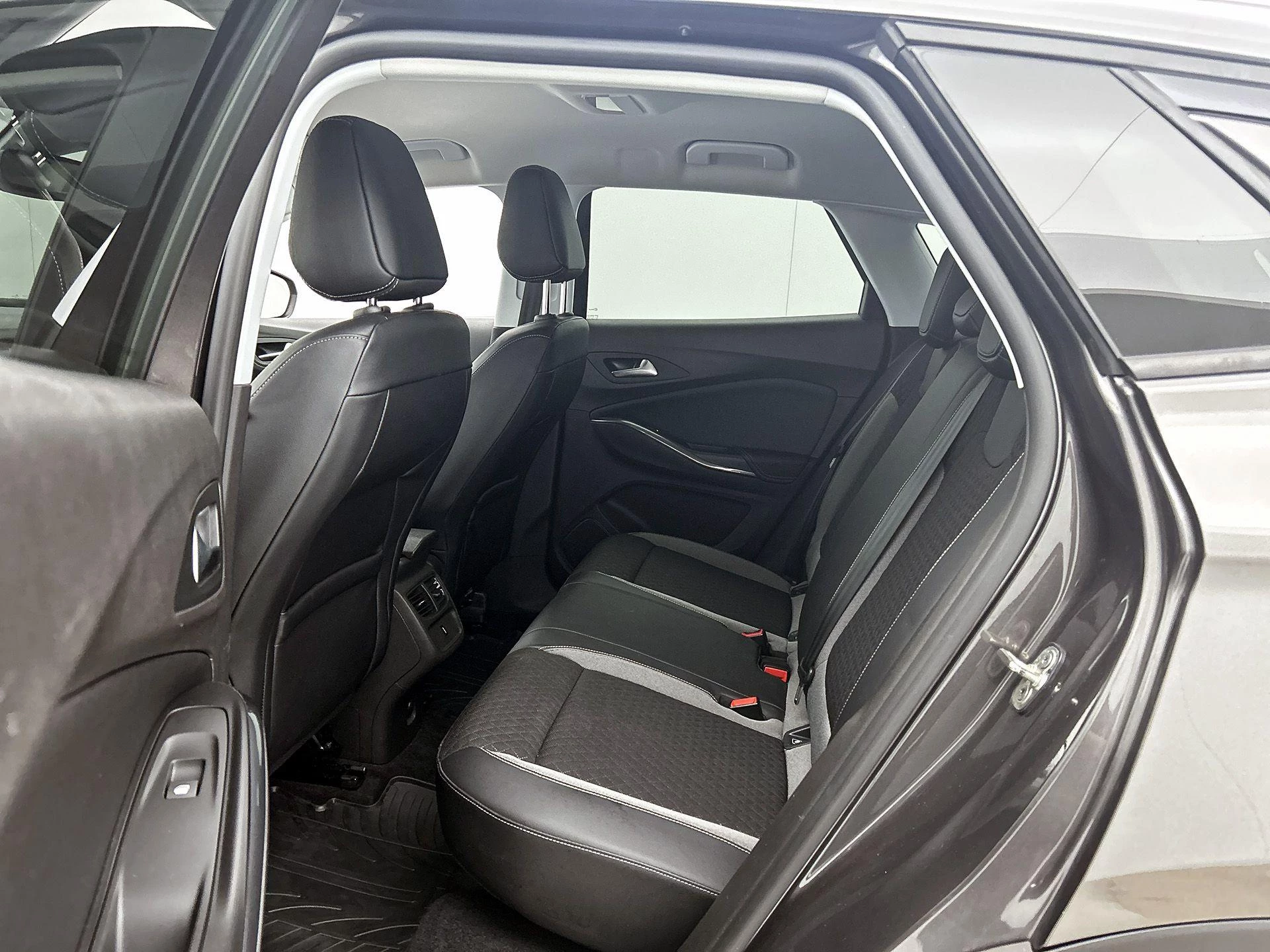 Opel-Grandland X-image-25