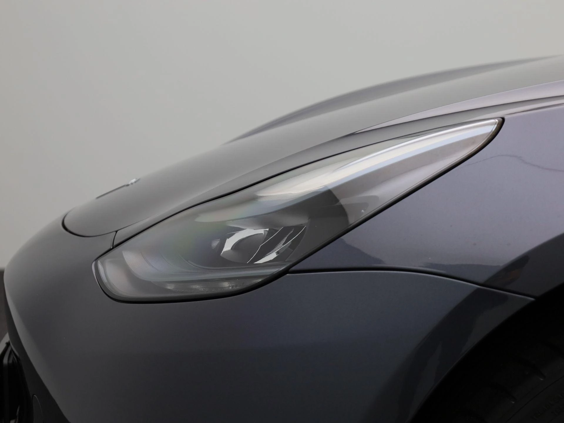 Tesla Model 3 Standard Range Autopilot