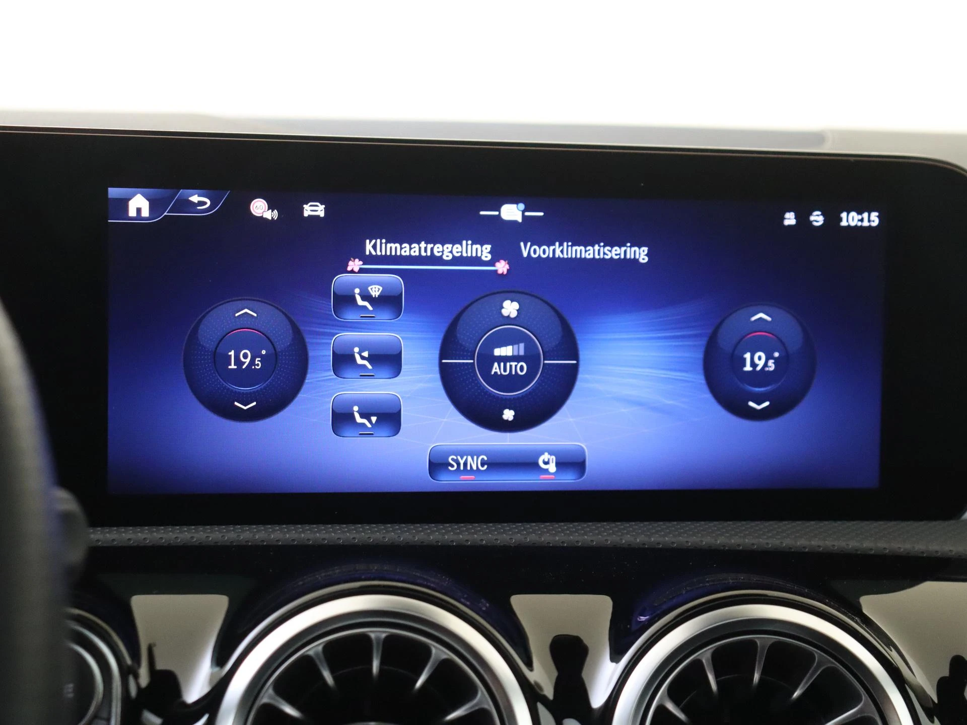 Mercedes-Benz-A-Klasse-image-17