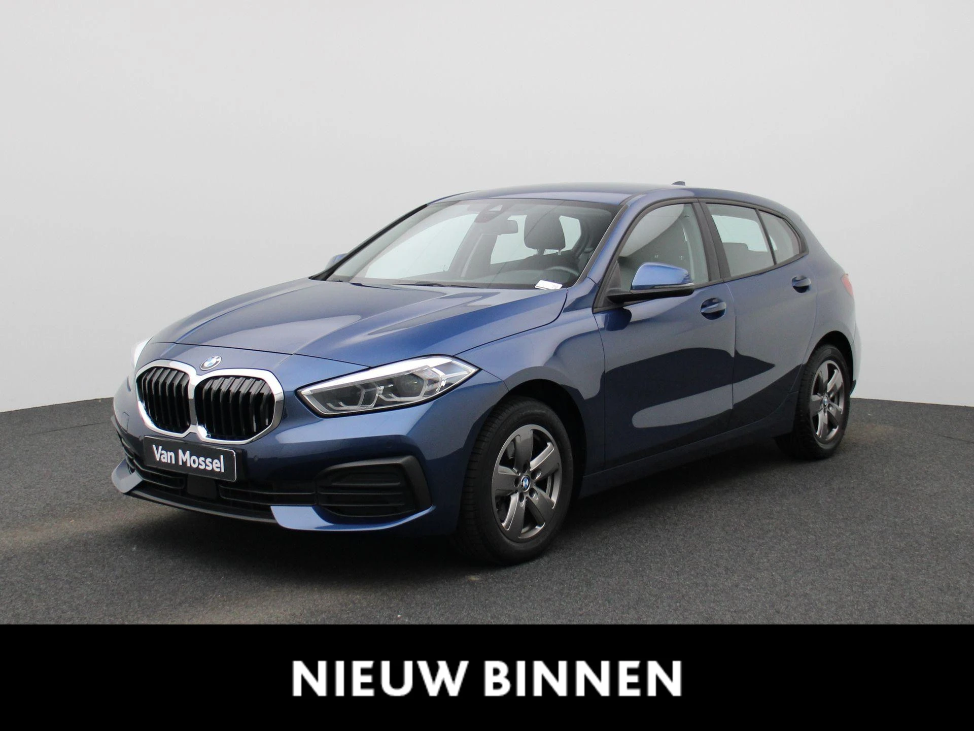 BMW-Série 1-image-0