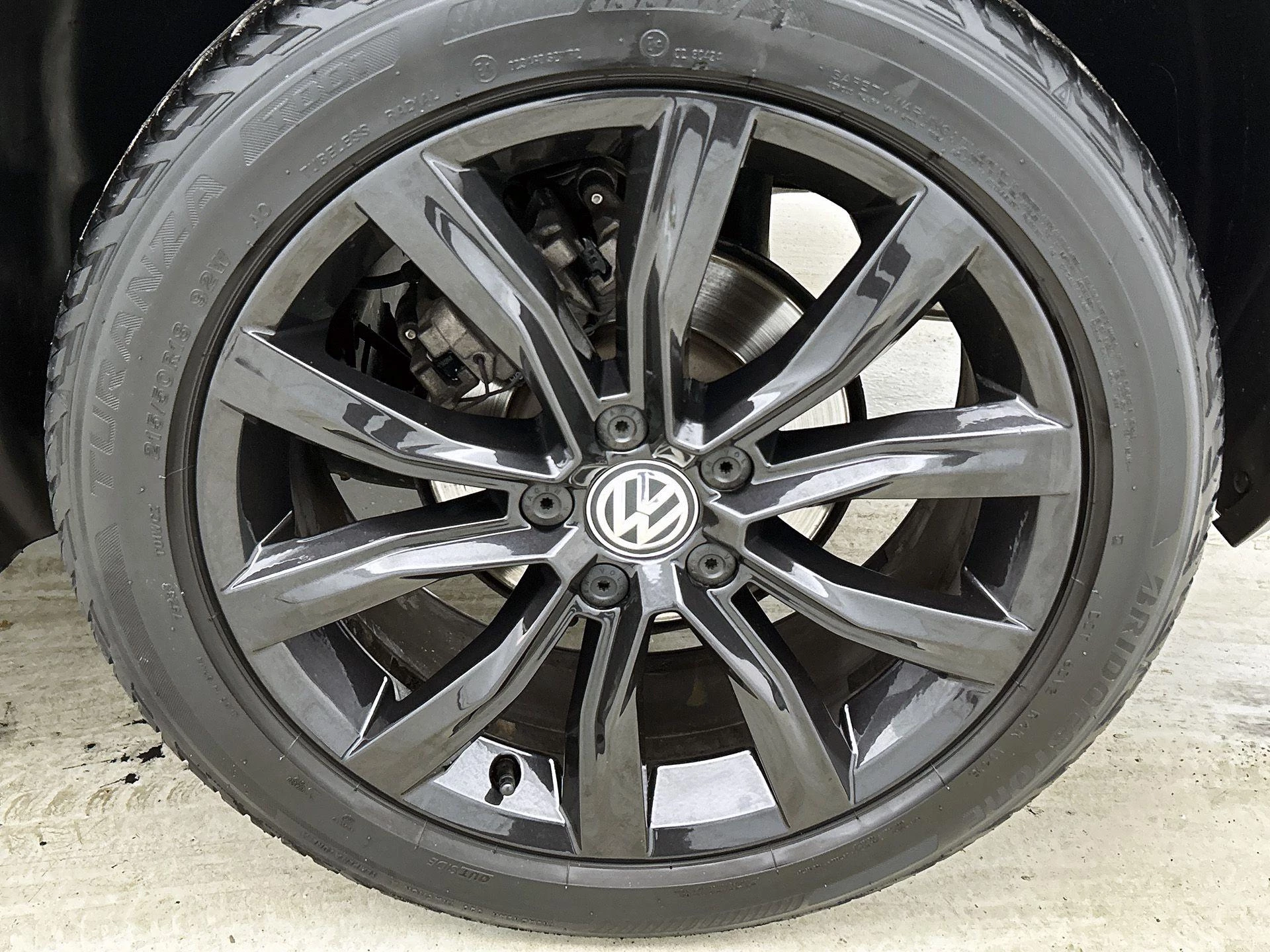 Volkswagen-T-Roc-image-32