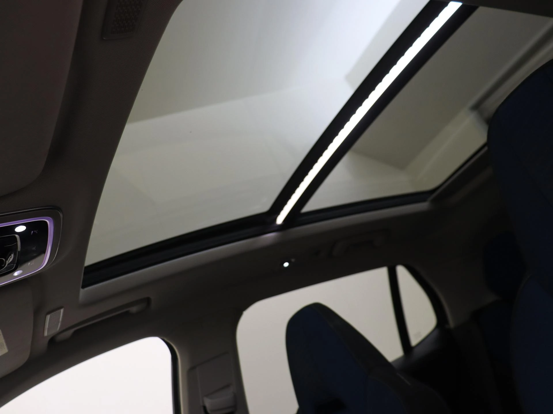 Lynk & Co-01-image-28